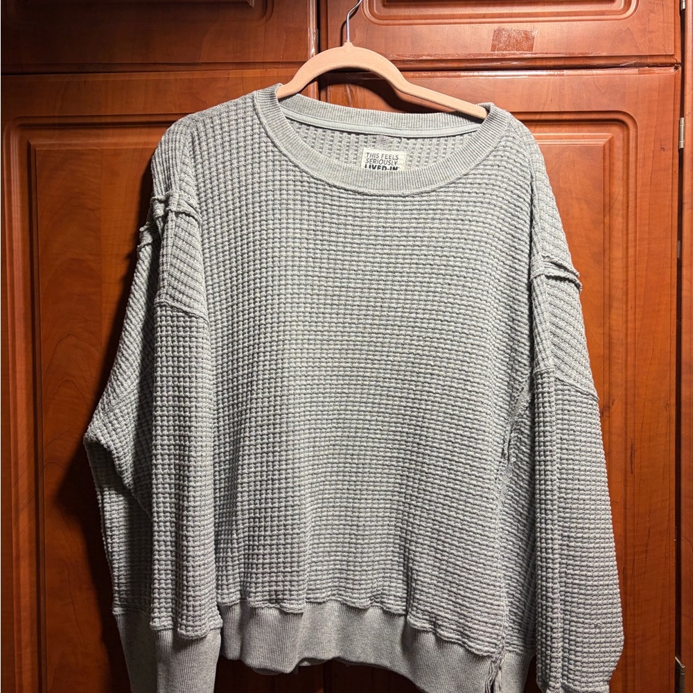 Aerie waffle crewneck
Small 
Like new!
Smoke/pet free home